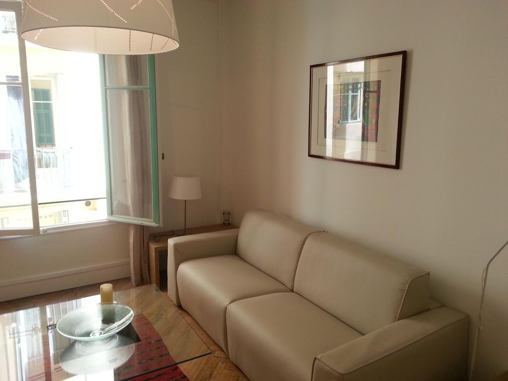 Charme Italien Five Stars Holiday House นีซ ห้อง รูปภาพ