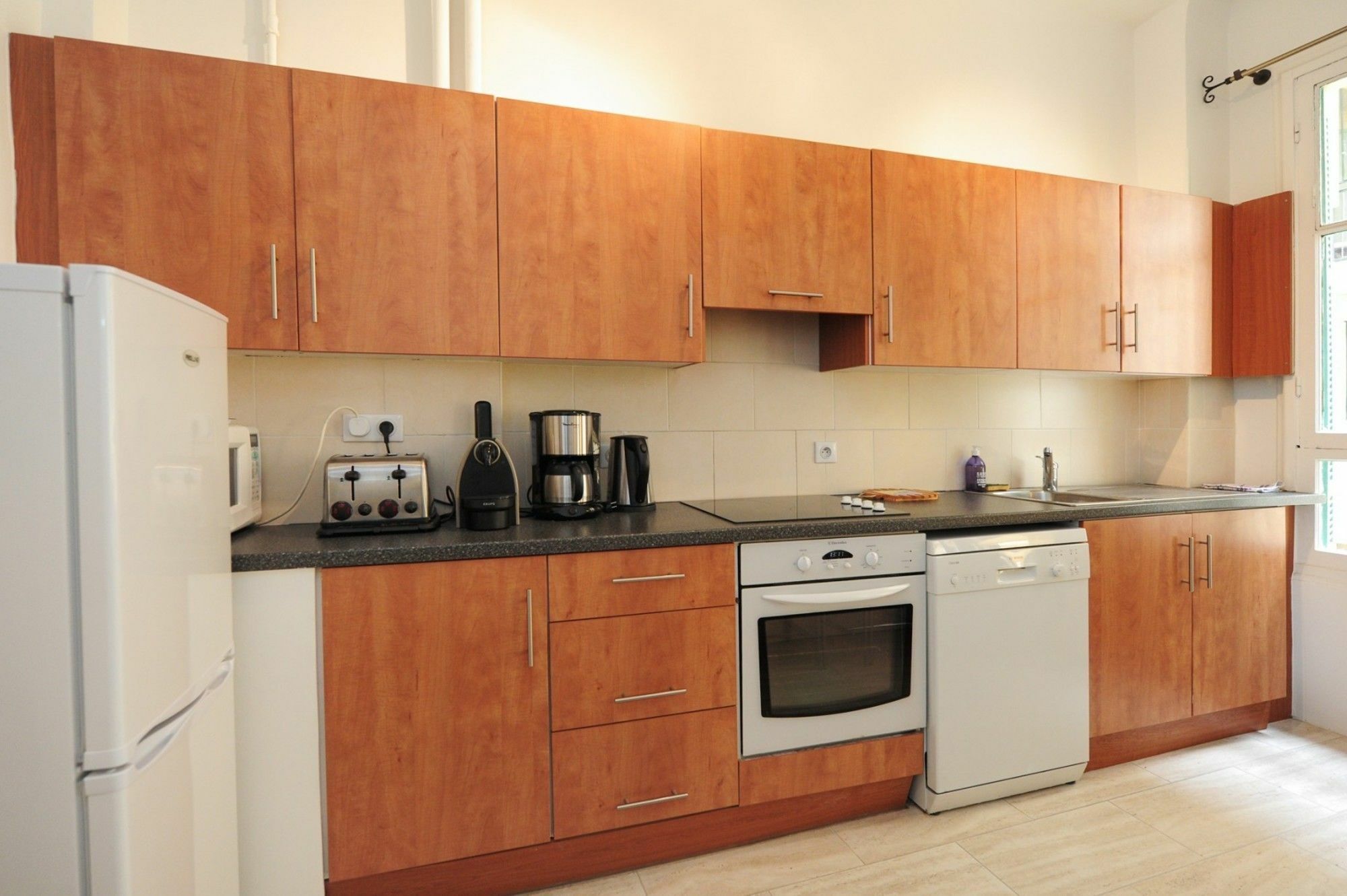 Charme Italien Five Stars Holiday House นีซ ภายนอก รูปภาพ